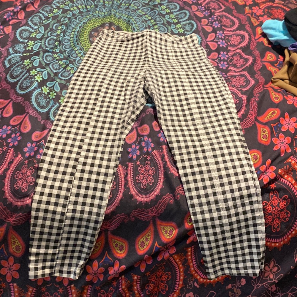 High waist, forever21, black and white pants